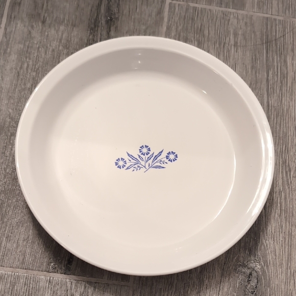 Corningware Other - Corningware Pie Plate with  Cornflower Pattern